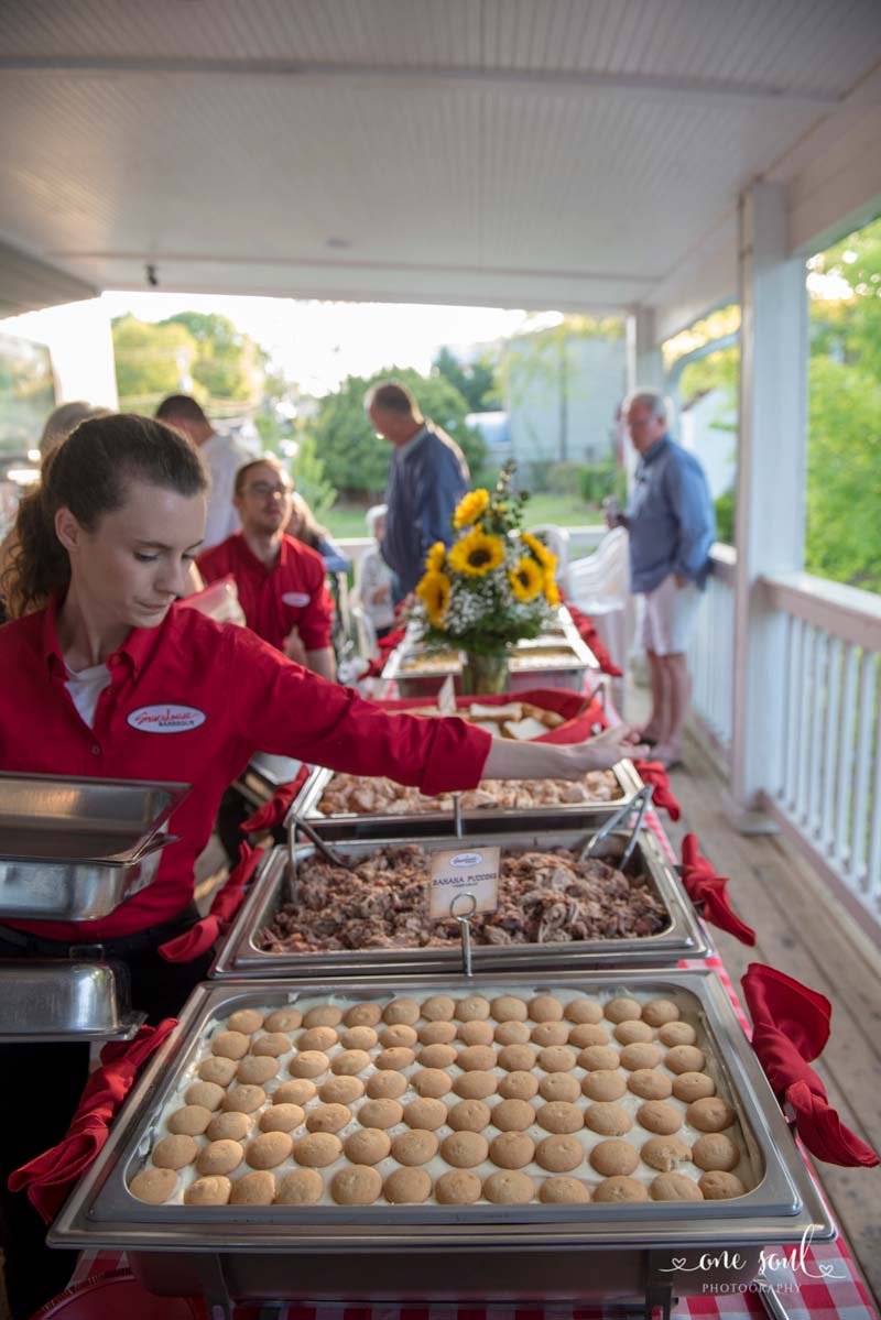 Saucehouse offers the collegetown vibe that Athens brings. • Saucehouse